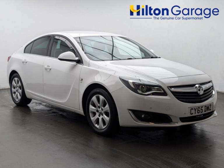  Vauxhall Insignia 1.6 CDTi SRi Nav Hatchback 5dr Diesel Manual Euro 6 (s/s) (136 ps) APPLE CA Di...