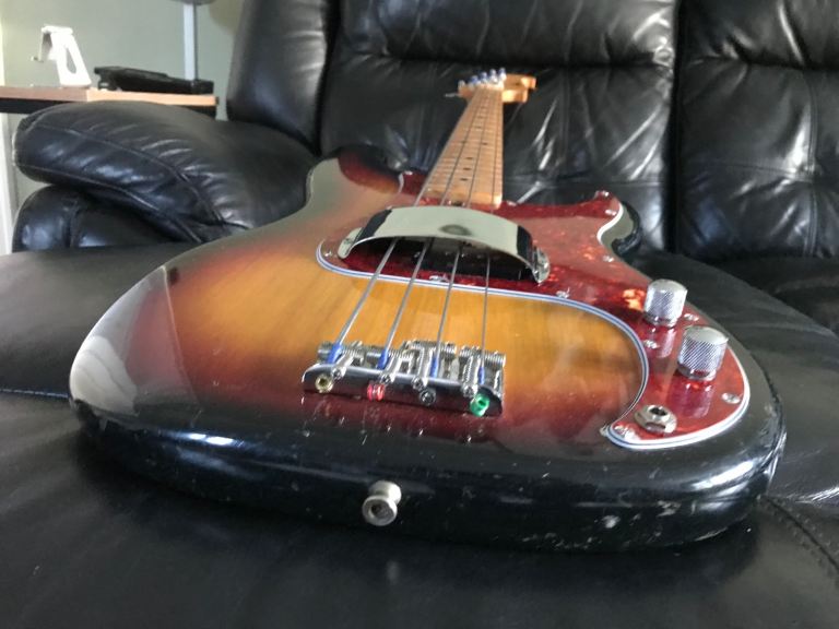 Aria Precision Bass Guitar - PB400SB, 1978/80, sunburst, made in Japan, looks the biz!