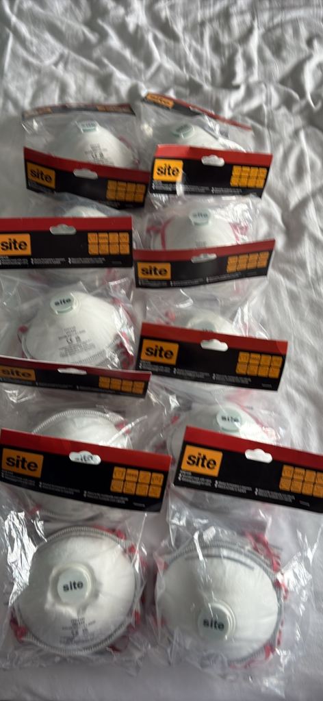 SITE SRE446 FFP3 Moulded Masks with Valve - Pack of 10 New