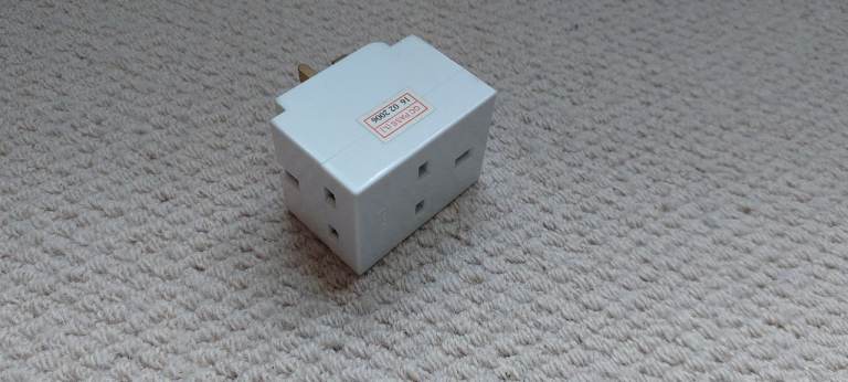 3 way plug adaptor
