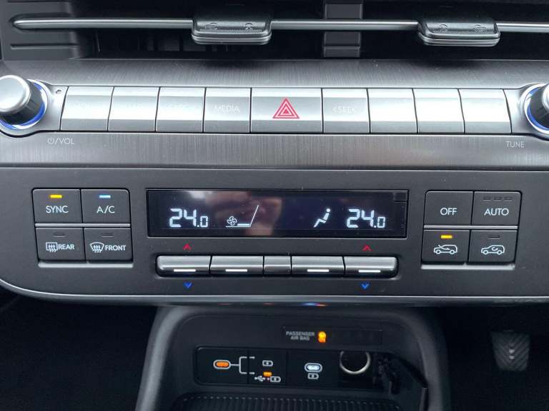 2025 Hyundai KONA 1.6T 138 Advance 5dr HATCHBACK PETROL Manual