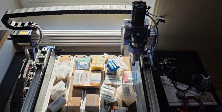 Genmitsu PROVerXL 4030 V2 CNC Router + £200 Bits – Excellent Condition – Delivered or Collected.