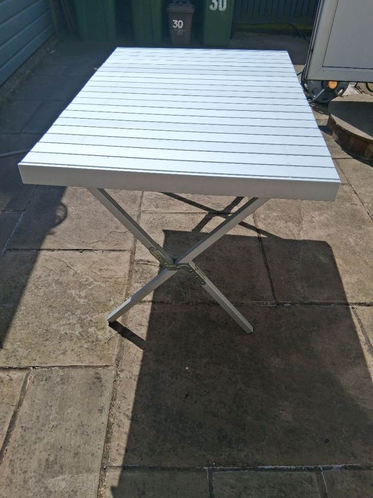 Camping table