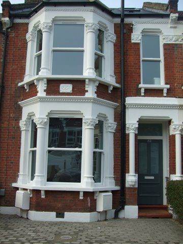 GREAT LOCATION IN STREATHAM ONE BEDROOM FLAT WITH ROOF TERRACE FOR RENT IN SW16 GLENEAGLE RD (1 BED)