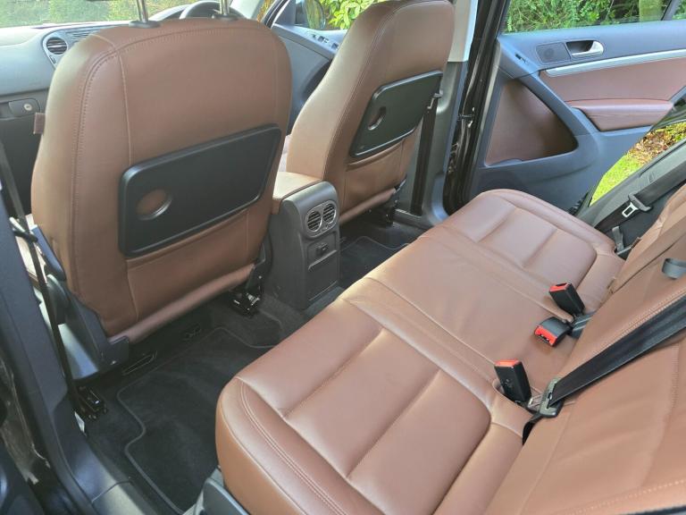 VOLKSWAGEN TIGUAN 1.4 TSI Moda BlueMotion - AUTOMATIC - 5 DOOR - 2013 