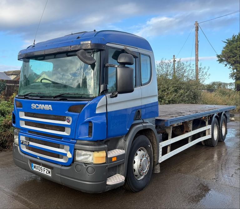 2009 SCANIA P310 SLEEPER CAB 6X2 FLATBED 10 TYRE MANUAL GEARS DIFF-LOCK AIR-CON