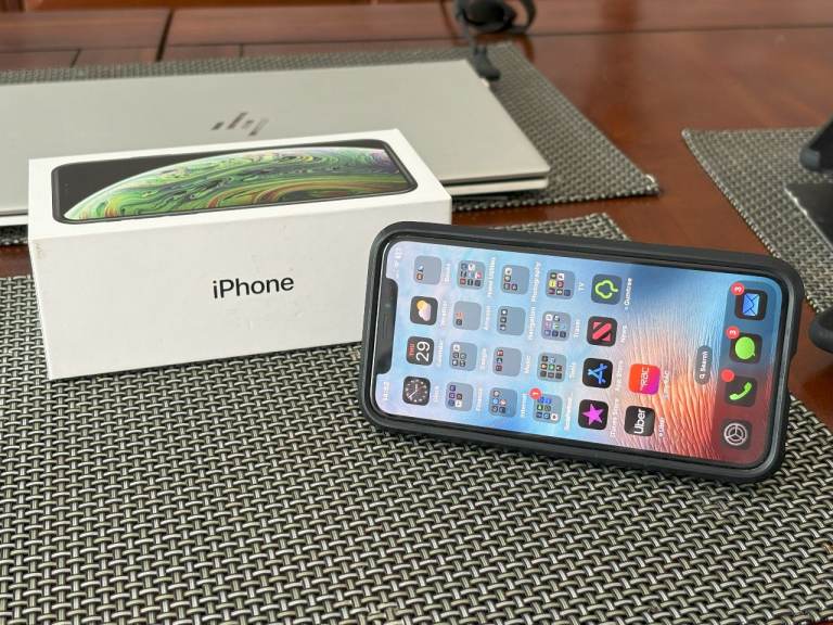 iPhone XS 64 GB Space Grey