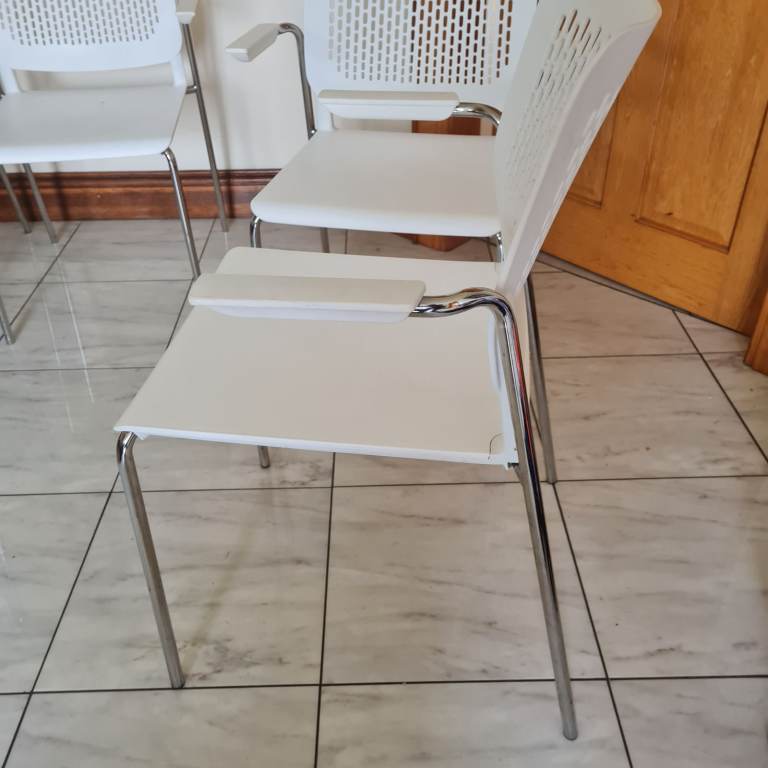 Canteen /cafe desighner chairs 