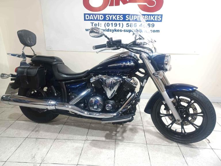 Yamaha XVS950 MIDNIGHT STAR 09-REG ONLY 15295 MILES WITH EXTRAS £3999.OTR