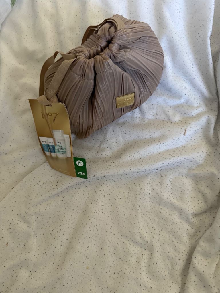 No 7 set for sale 
