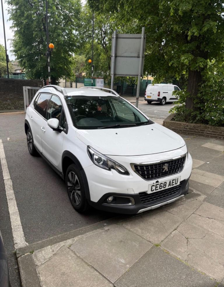 Peugeot, 2008, Hatchback, 2018, Manual, 1199 (cc), 5 doors