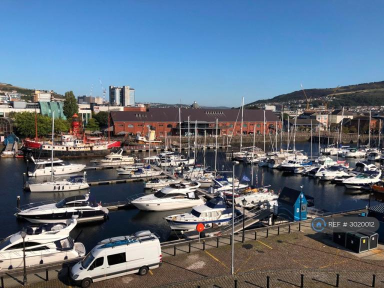 2 bedroom flat in Maritime Quarter, Swansea, SA1 (2 bed) (#3020012)