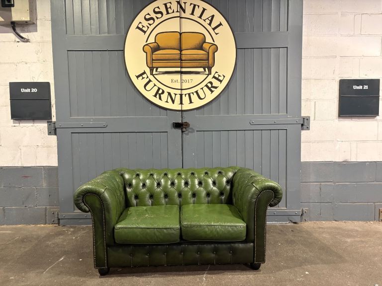 Genuine chesterfield green leather sofa, FREE DELIVERY 