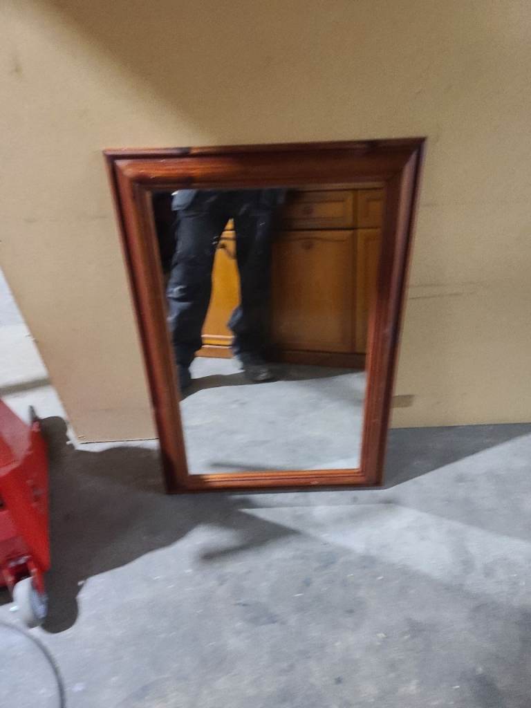 image for Free mirror 