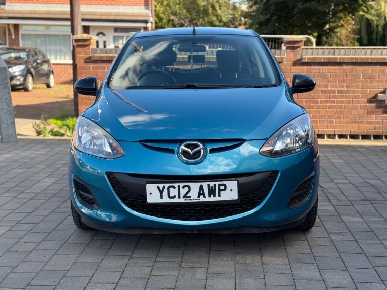 Mazda, 2, Hatchback, 2012, Manual, 1349 (cc), 5 doors