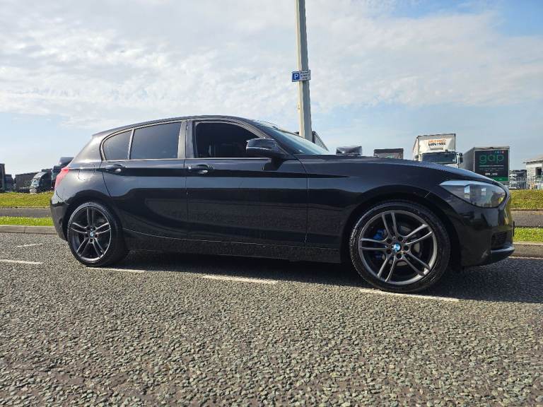 BMW, 1 SERIES, Hatchback, 2012, Manual, 1995 (cc), 5 doors