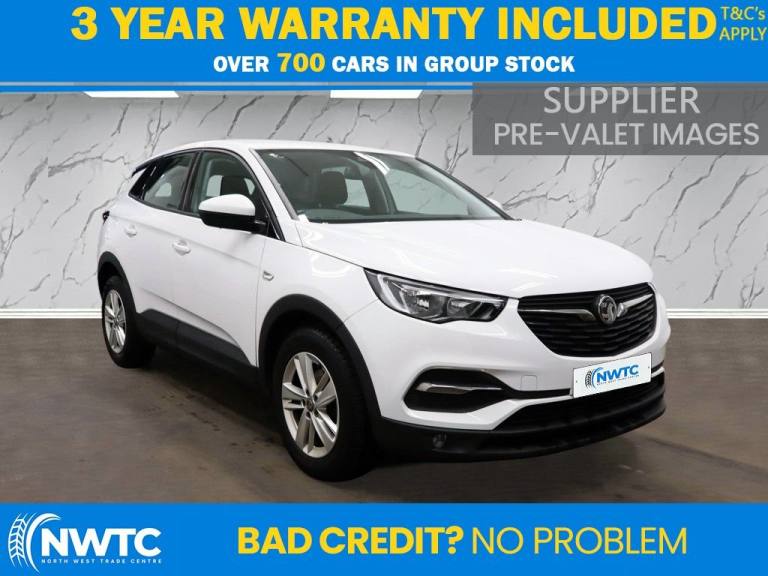 2019 Vauxhall Grandland X 1.2 Turbo GPF SE SUV 5dr Petrol Manual Euro 6 (s/s) (130 ps) 1 FORMER O...