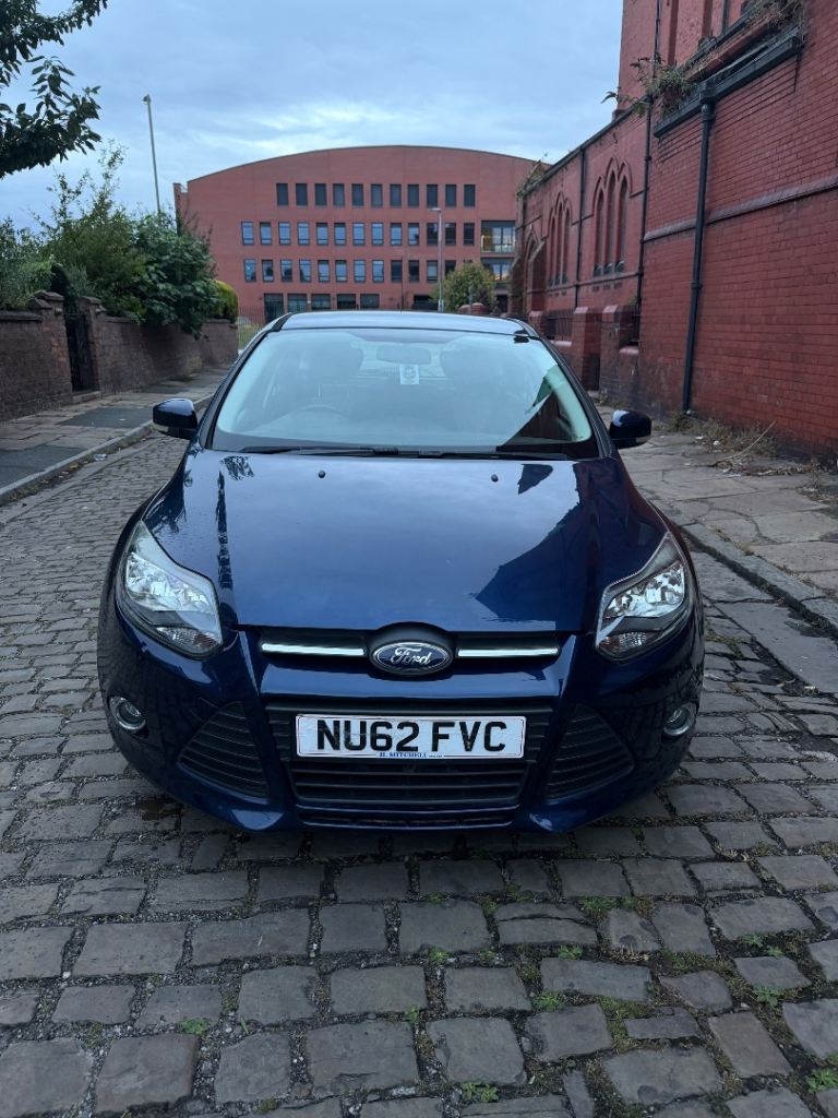 Ford, FOCUS, Hatchback, 2012, Manual, 998 (cc), 5 doors