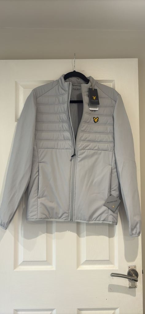 New Lyle & Scott Hybrid Double Baffle Jacket – Size S, Pebble Grey