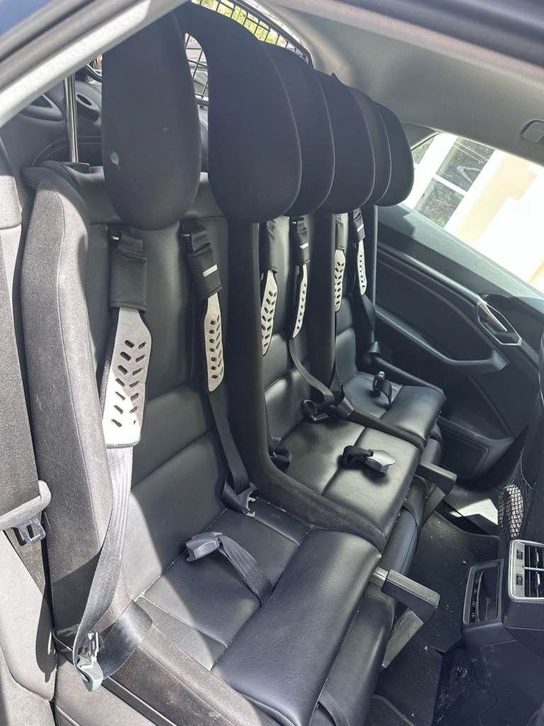 Multimac superclub 3-seater car seat plus headrests and minimac