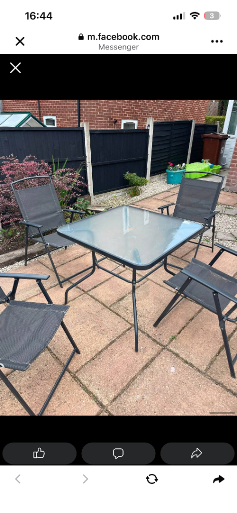 Black Garden table and chair set