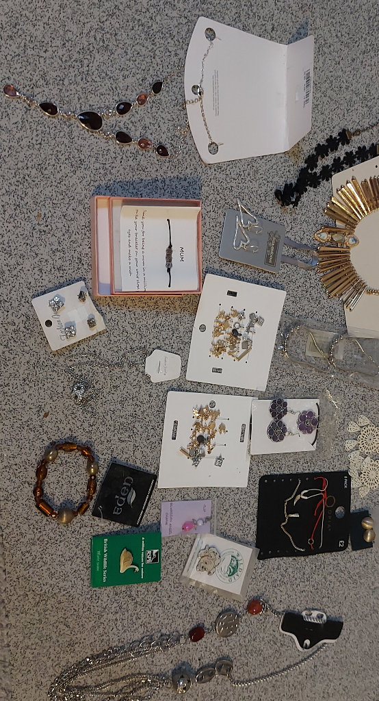 Costume jewellery mixed lot, bundle joblot X20
