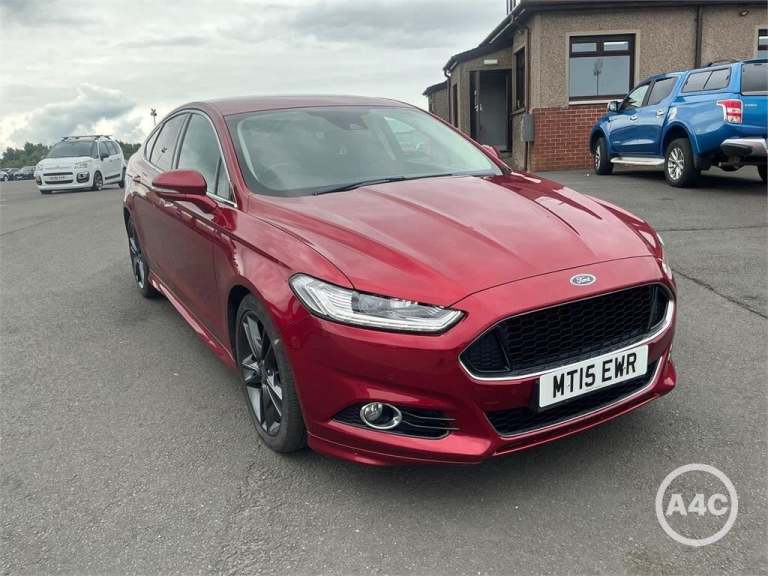 Ford Mondeo 2.0 TDCi Titanium Euro 6 (s/s) 5dr Diesel Manual