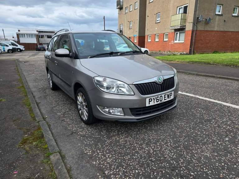 Skoda, FABIA, Estate, 2010, Manual, 1598 (cc), 5 doors
