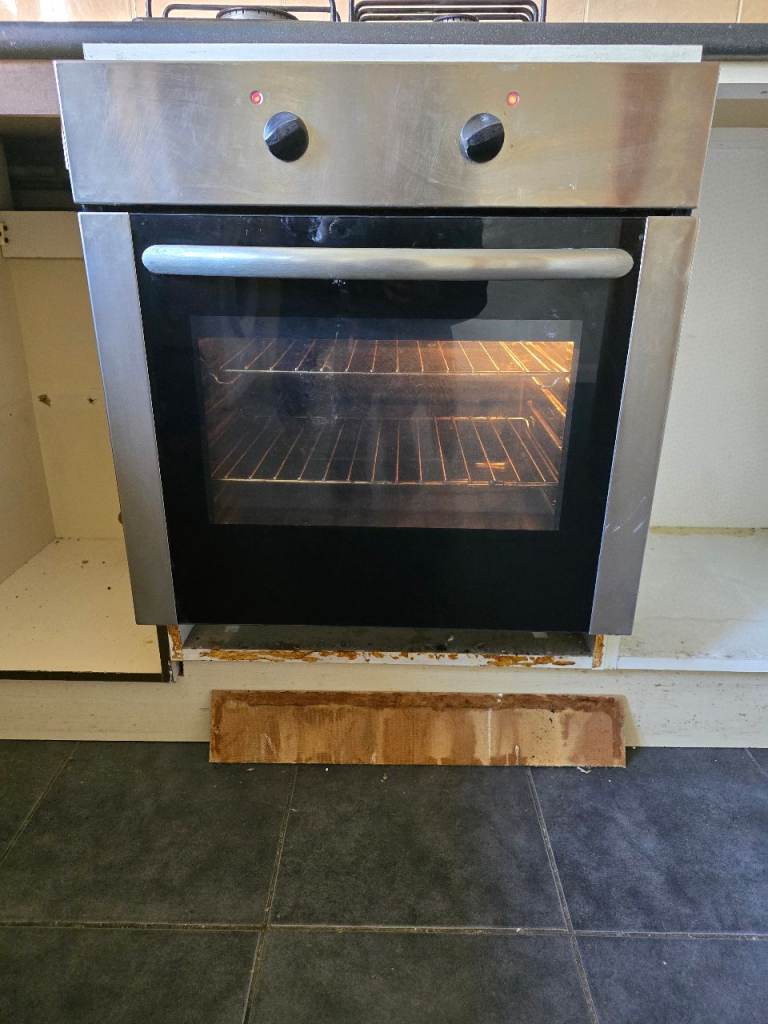 Electric oven