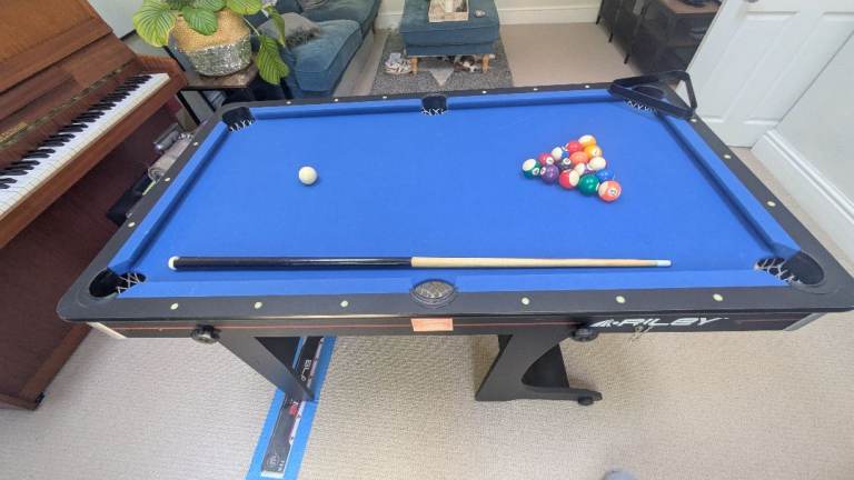 Riley 5ft 2-in-1 Folding Pool Table with Table Tennis Top