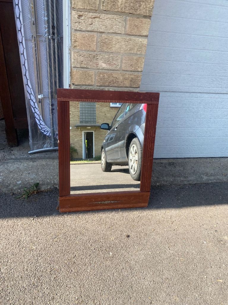 Wooden Framed Mirror – Good Condition