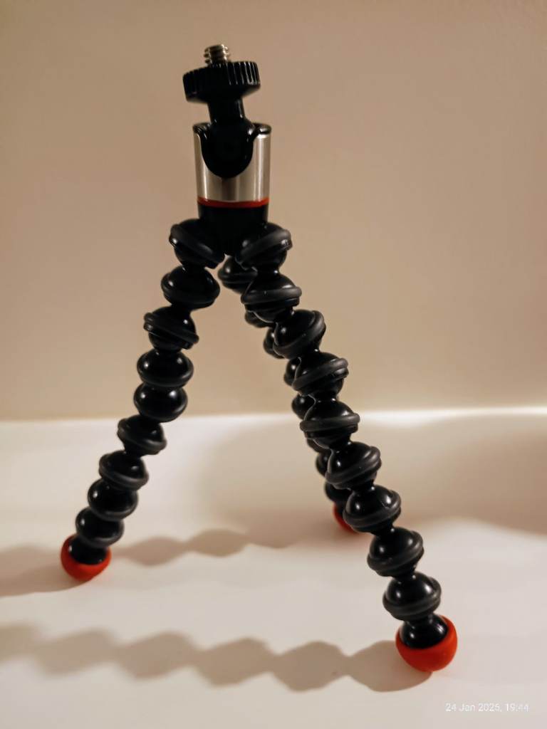 Joby JB01506-BWW Magnetic 325 GorillaPod - Black/Charcoal