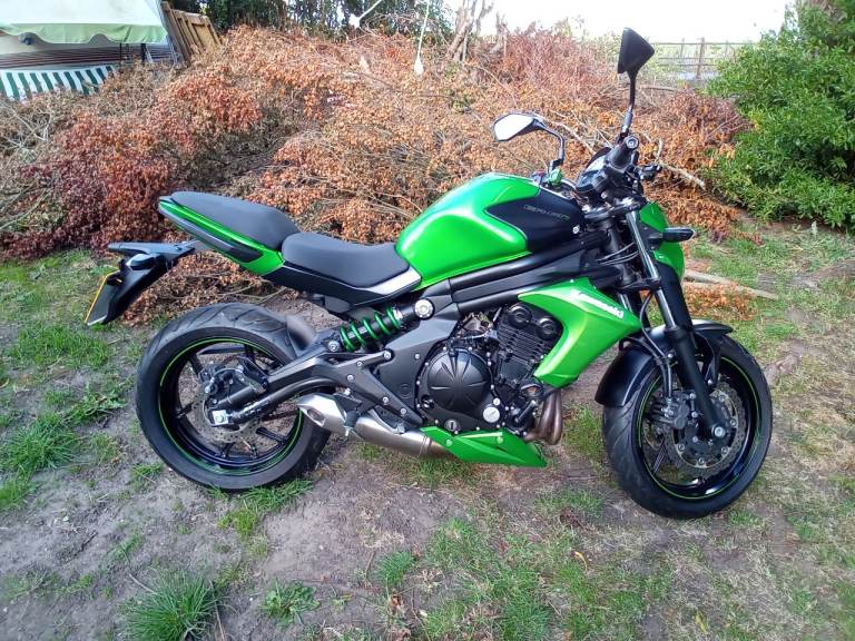 KAWASAKI , ER6N , 2015, 649 (cc) 12 months MOT.... Only 1184 miles... STUNNING EXAMPLE.... 