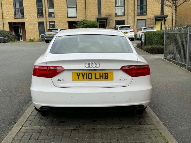 Audi, A5, Hatchback, 2010, Semi-Auto, 1984 (cc), 5 doors