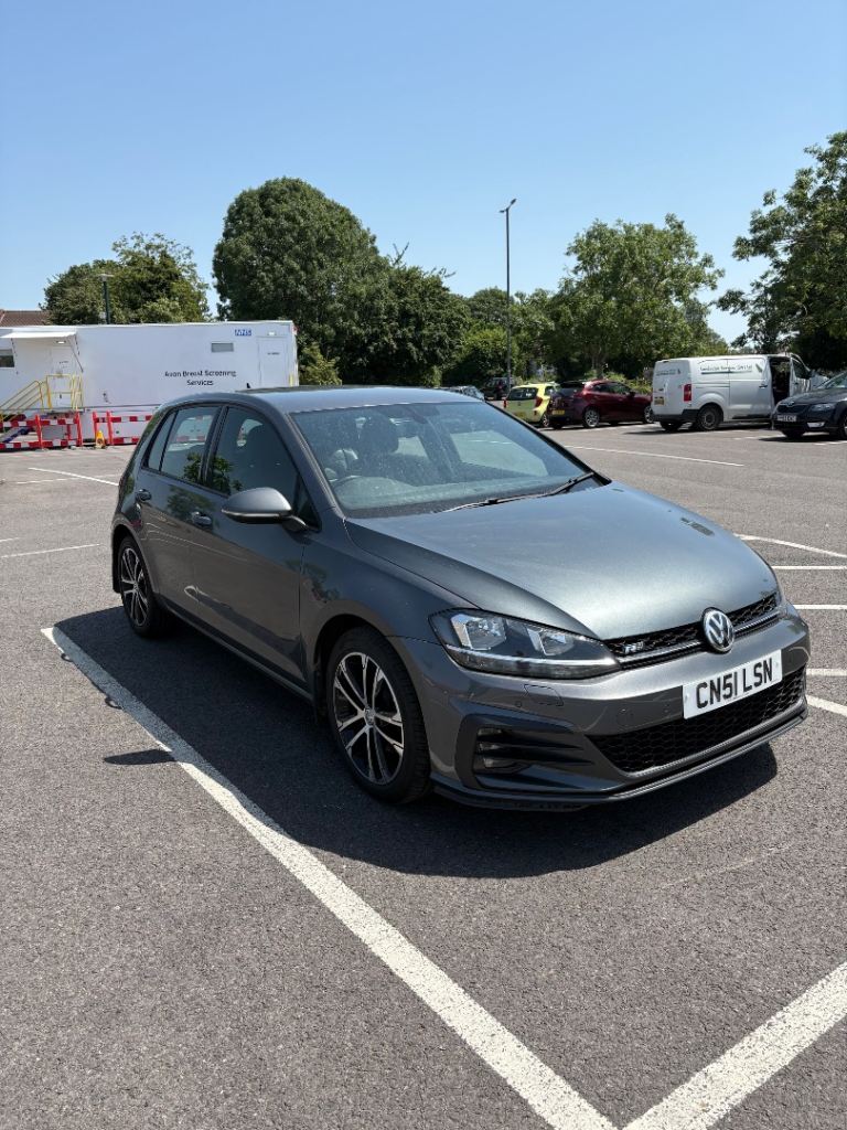 VW Golf 1.6 TDI SE NAV BMT 2018 - Manual