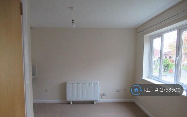 Studio flat in Maple Court, Bridgwater, TA6 (#2758500)