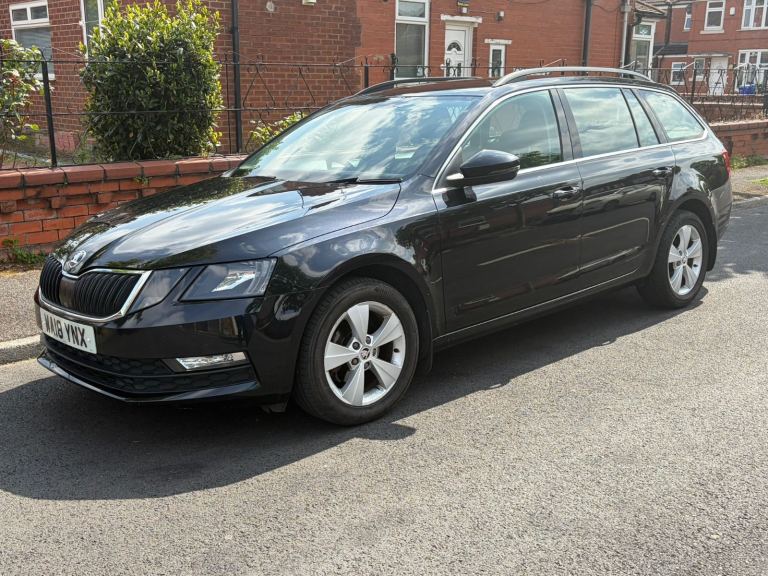 Skoda, OCTAVIA, Estate, 2018, Manual, 1598 (cc), 5 doors