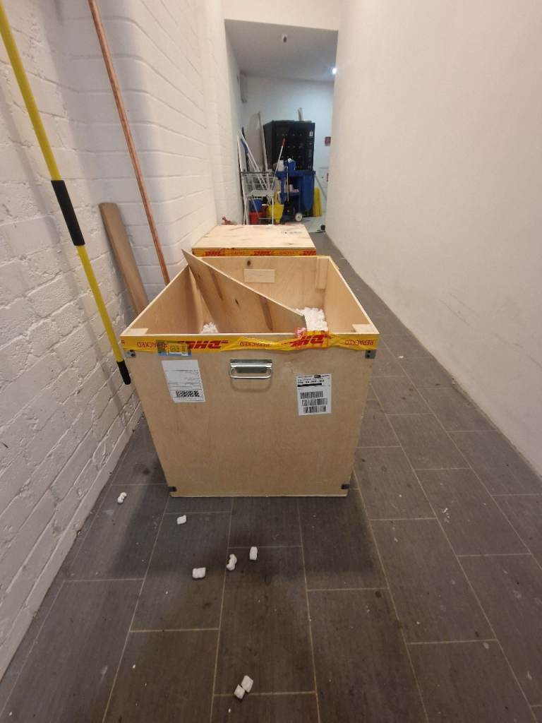 1 X Professional DHL Wooden Crate