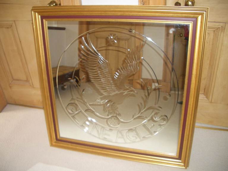 image for Stunning Etched Framed Gleneagles Mirror