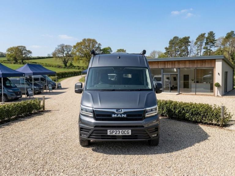2023 MAN TGE Camper 160 Race Space Edition
