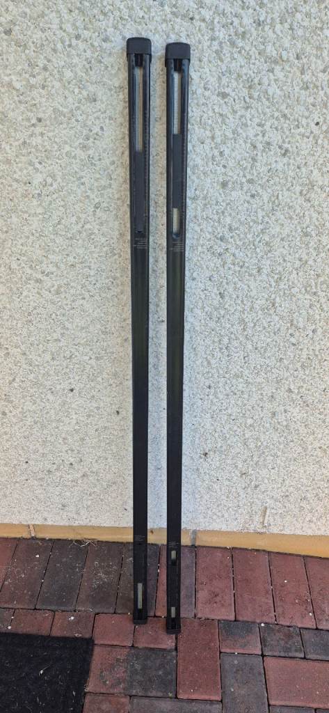 Thule Square Roof Bars 118cm