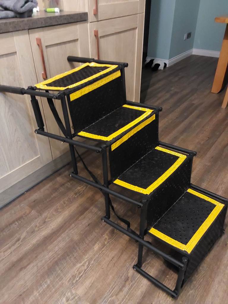 Dog steps for car