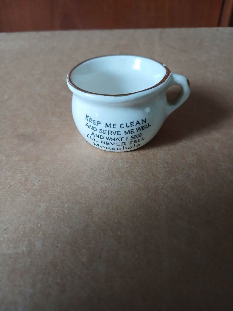 Vintage Ceramic Potty Mug with Humorous Saying