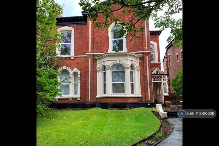 Studio flat in Scarisbrick Street, Southport, PR9 (#2720036)