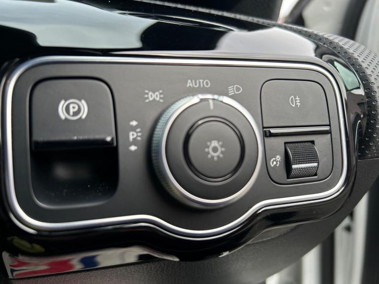 2020 Mercedes-Benz A-Class A180 AMG Line Executive 5dr Auto HATCHBACK PETROL Automatic