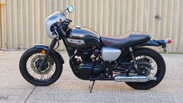 2022 Kawasaki W 800 EJ800CLF Roadster/Retro PETROL Manual