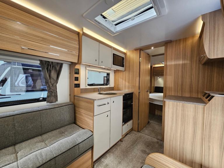 Bailey Phoenix GT75 640 2025