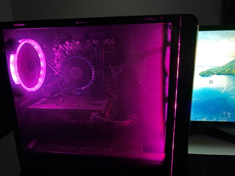 Gaming PC (Monitor, Mouse, Keyboard included)