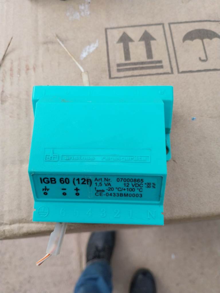 Caravan spinflo cooker sparker igniter 