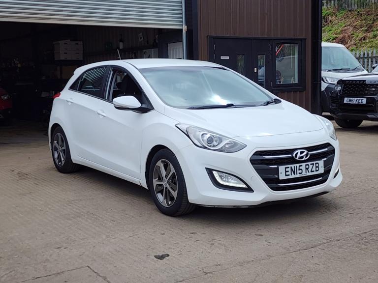 HYUNDAI I30 1.4 Blue Drive SE Nav 2015